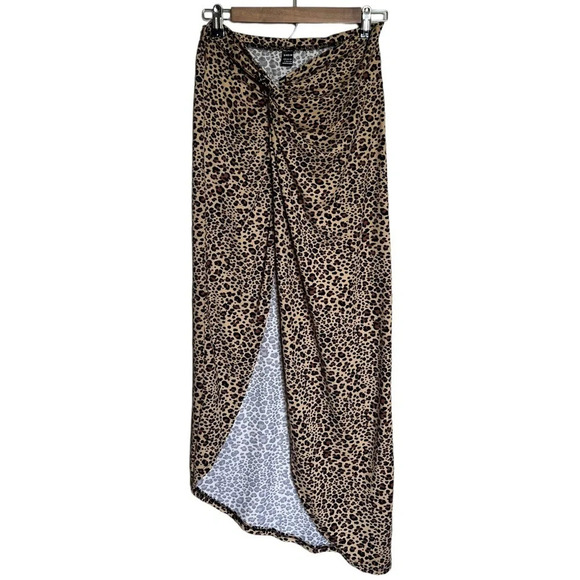 Shein • SXY Leopard Print Twist Detail Skirt - Picture 1 of 8